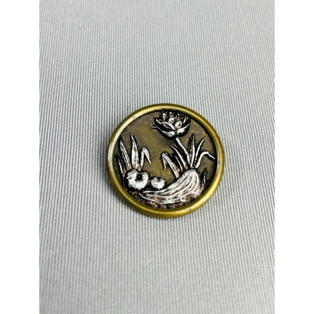 Water Lily Floral Antique Metal Loop Picture Button